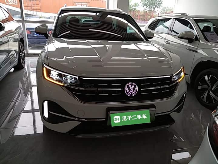 Volkswagen Tayron GTE Hybrid, 2024 — фото 3 из 9