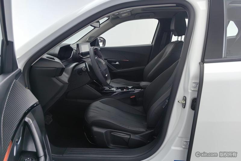 Peugeot 2008, 2022 — фото 12 из 12