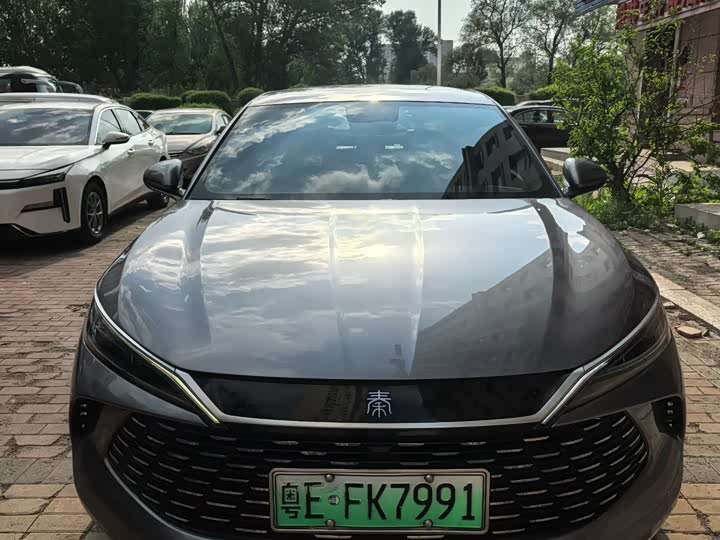 BYD Qin L, 2024 — фото 2 из 9