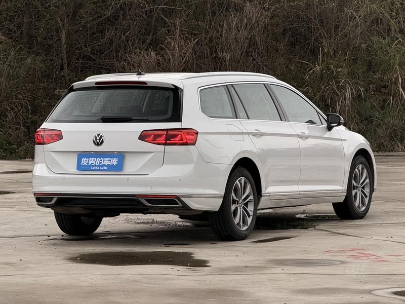 Volkswagen Passat Variant, 2022 — фото 7 из 12