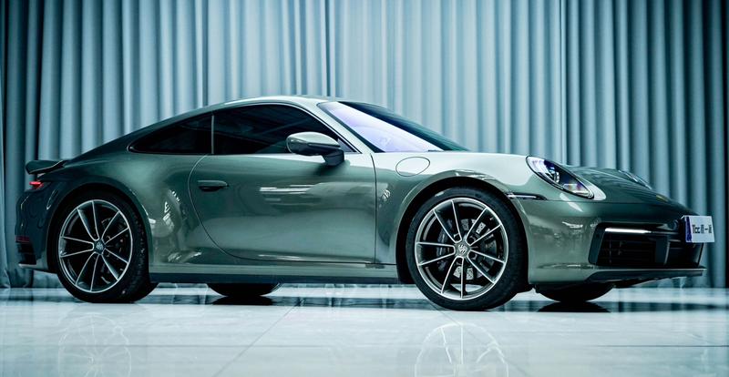 Porsche 911, 2022 — фото 3 из 9