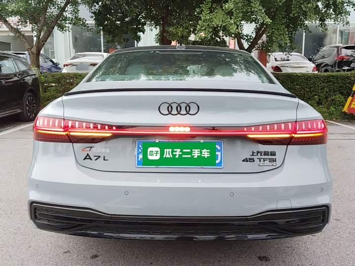 Audi A7L, 2025 — фото 4 из 9