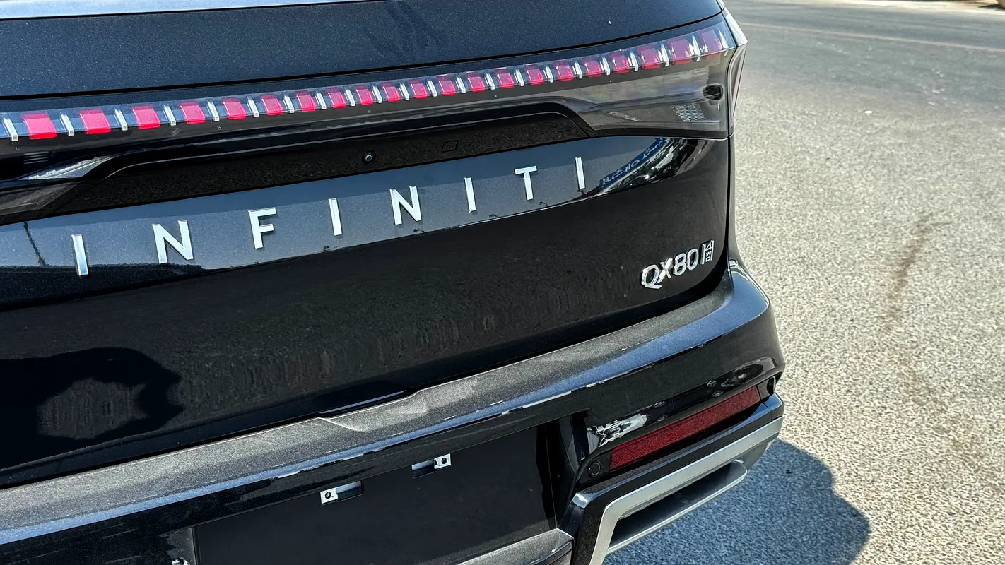 Infiniti QX80, 2026 — фото 4 из 10