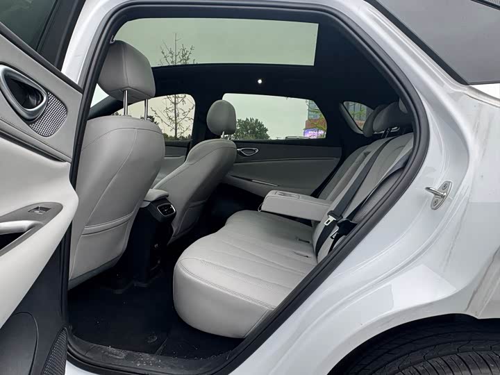 BYD Sea Lion 06 Hybrid/EV, 2025 — фото 9 из 9