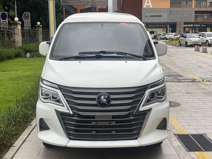 Dongfeng Forthing Lingzhi M5, 2024 — фото 5 из 9