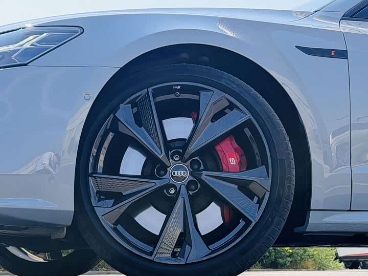 Audi A7L, 2024 — фото 6 из 9