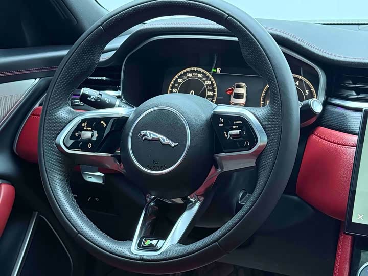 Jaguar XF L, 2023 — фото 5 из 9