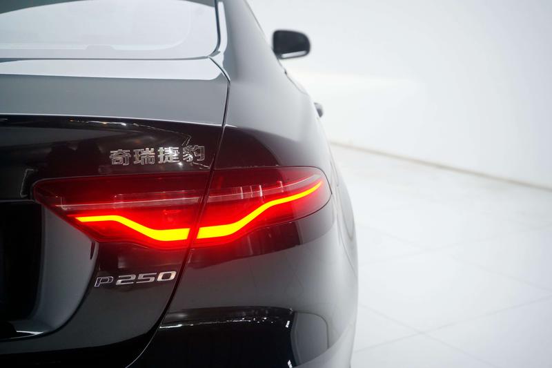 Jaguar XE L, 2023 — фото 7 из 12