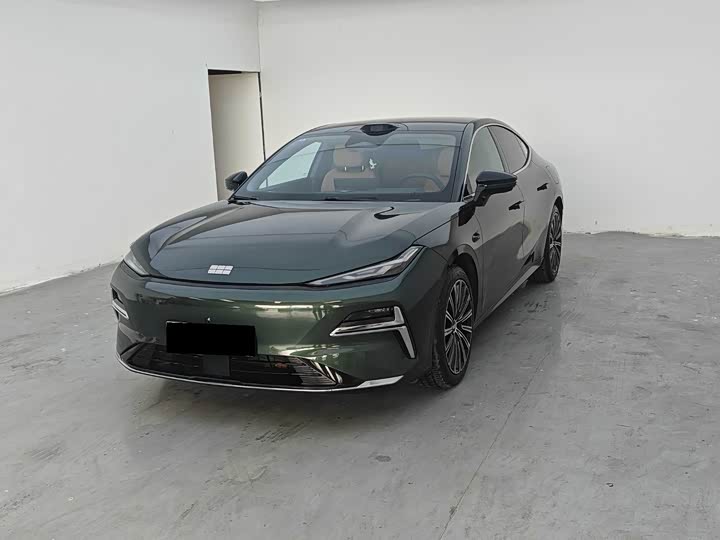 Geely Galaxy Starshine 8 EM-i, 2025 — купить в Нижнем Новгороде под ключ