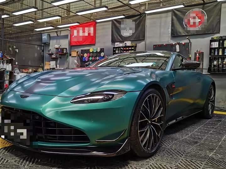 Aston Martin V8 Vantage, 2022 — купить в Санкт-Петербурге под ключ