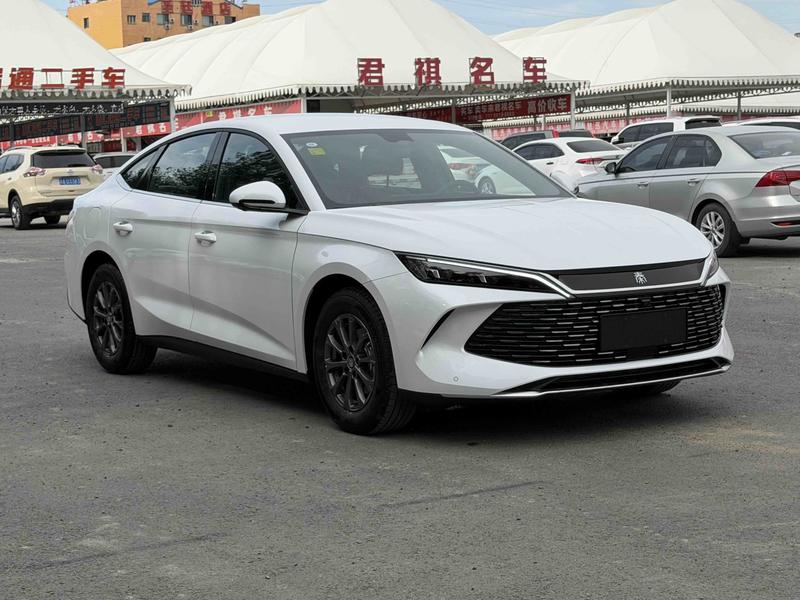 BYD Qin L, 2026 — фото 3 из 10