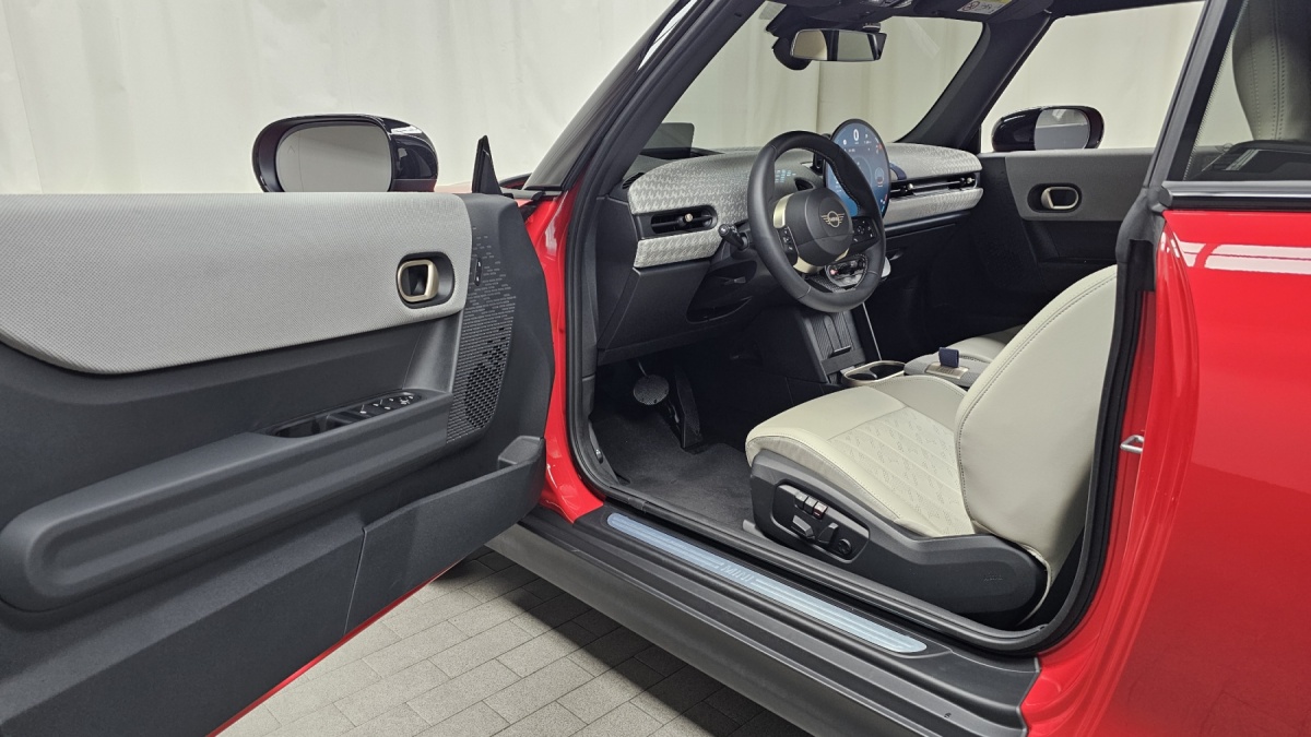 Mini Cooper Convertible, 2025 — фото 10 из 12