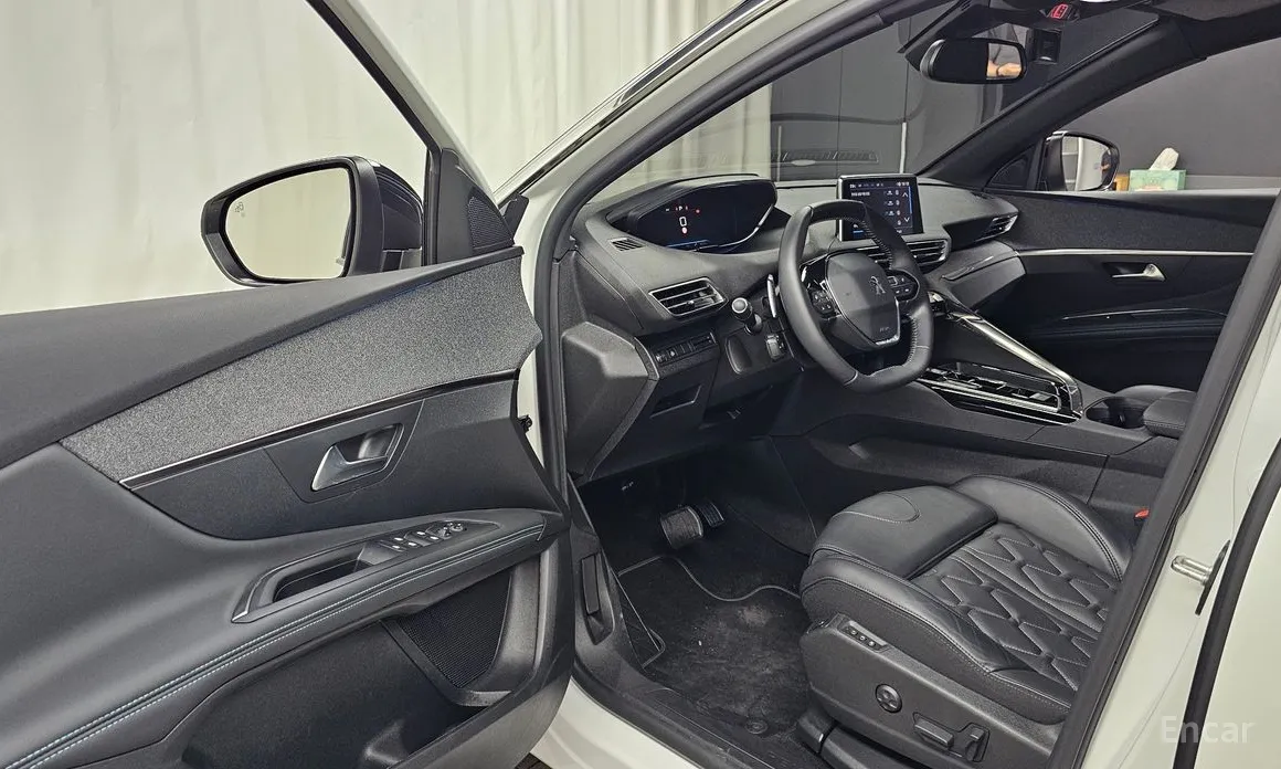 Peugeot 3008, 2024 — фото 10 из 12
