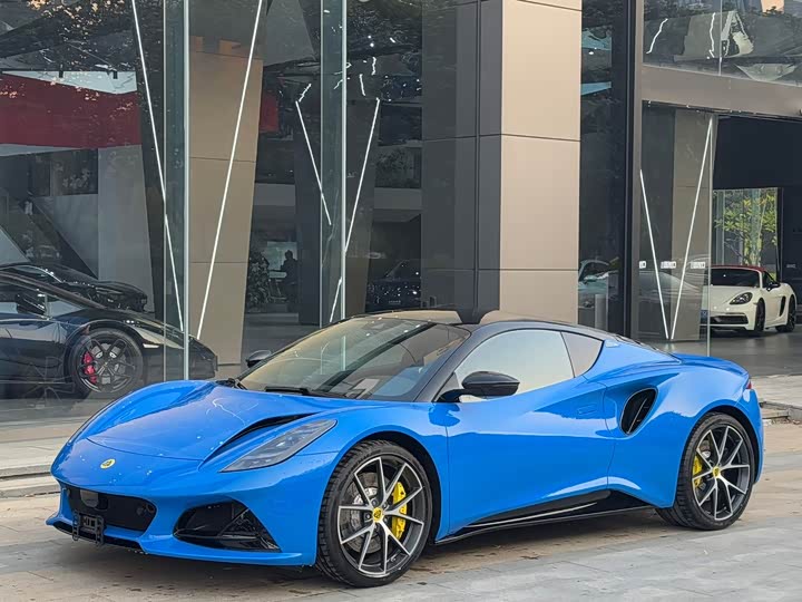 Lotus Emira, 2023 — купить в Воронеже под ключ