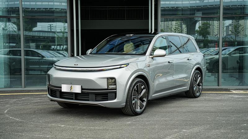 LiXiang L9, 2025 — купить в Санкт-Петербурге под ключ