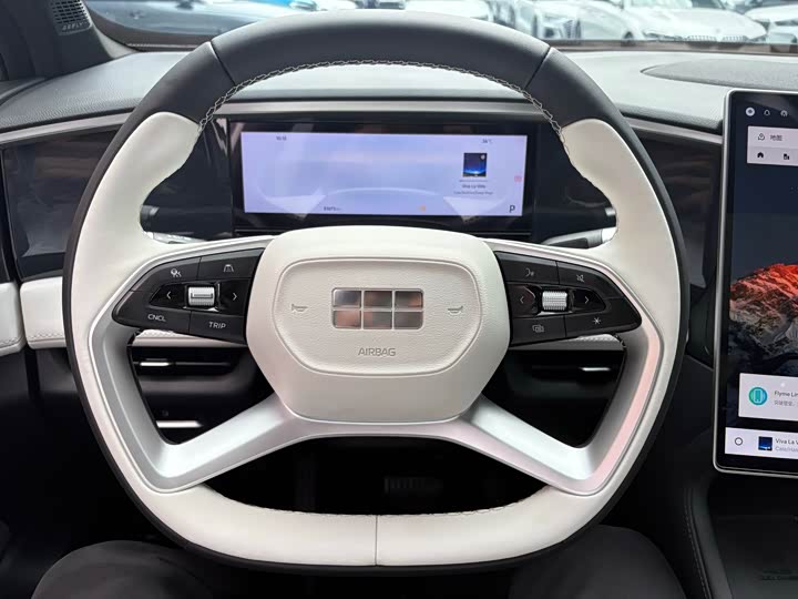 Geely Galaxy L7, 2024 — фото 9 из 9