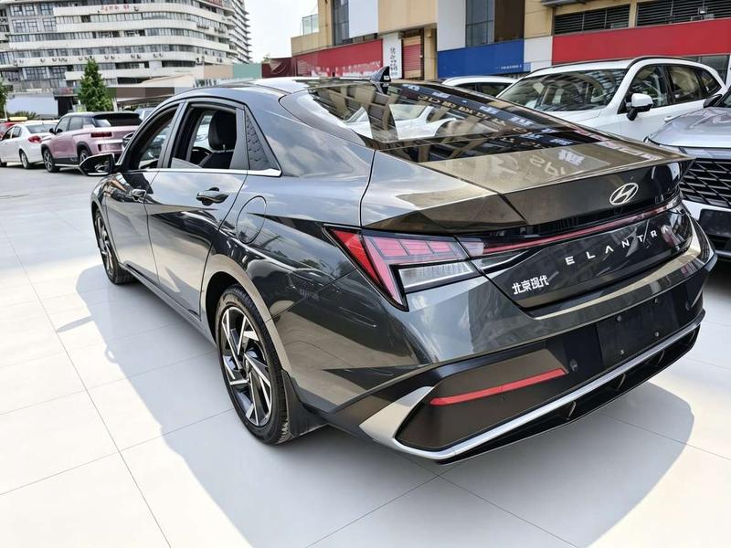 Hyundai Elantra N line, 2024 — фото 4 из 12