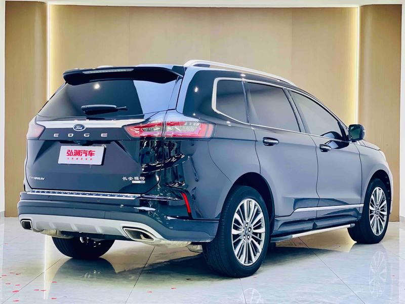 Ford Edge, 2022 — фото 4 из 12