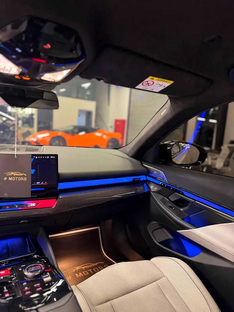 BMW M5, 2025 — фото 7 из 10