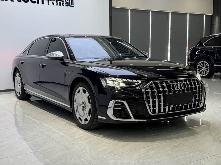 Audi A8, 2024 — фото 3 из 9