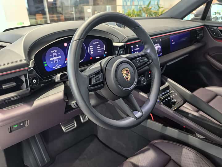 Porsche Macan, 2026 — фото 7 из 9