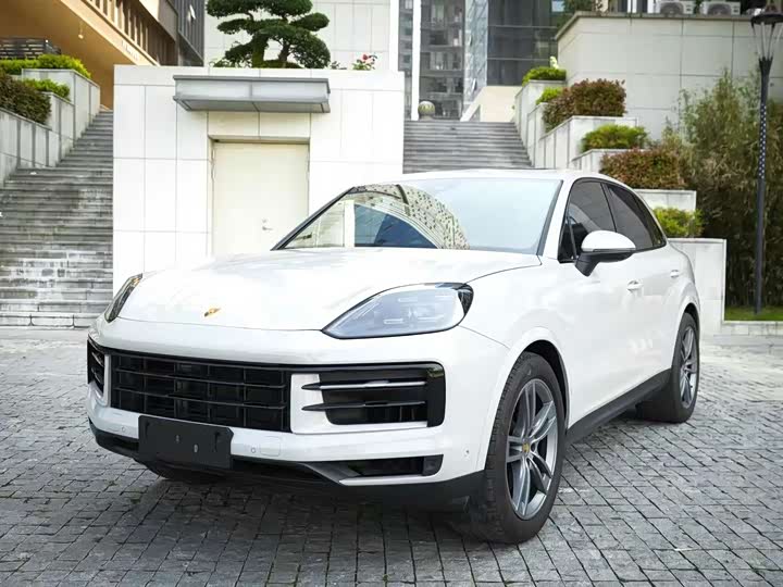Porsche Cayenne, 2023 — купить в Санкт-Петербурге под ключ