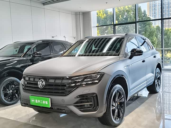 Volkswagen Touareg, 2023 — фото 2 из 9