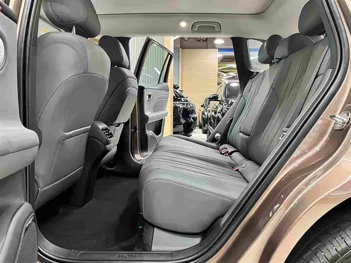 GAC Aion i60, 2025 — фото 8 из 9