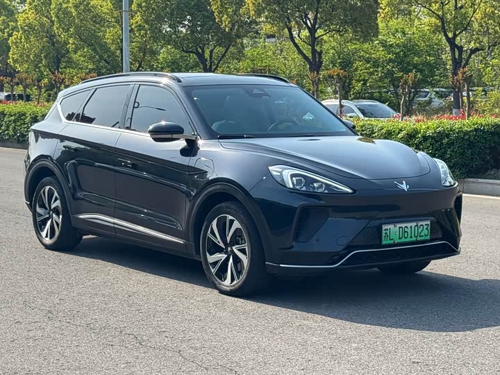 BAIC Arcfox Alpha T, 2023 — фото 3 из 9
