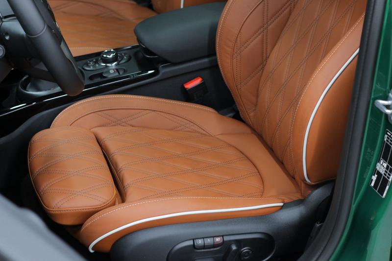 Mini Clubman, 2023 — фото 12 из 12