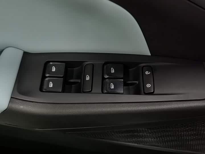 Geely Geometry E Firefly, 2023 — фото 9 из 9