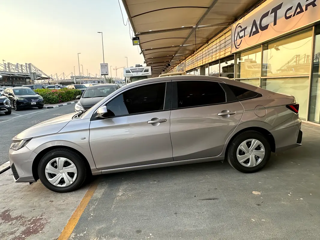 Toyota Yaris, 2026 — фото 4 из 10