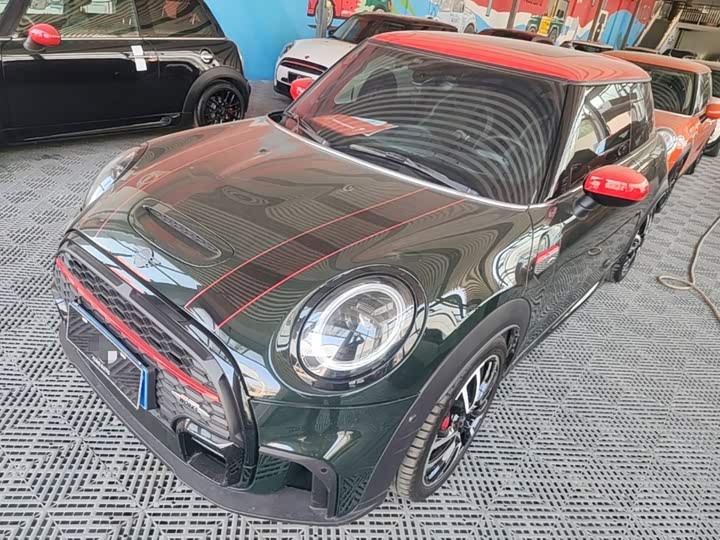Mini Mini JCW, 2022 — купить в Курске под ключ