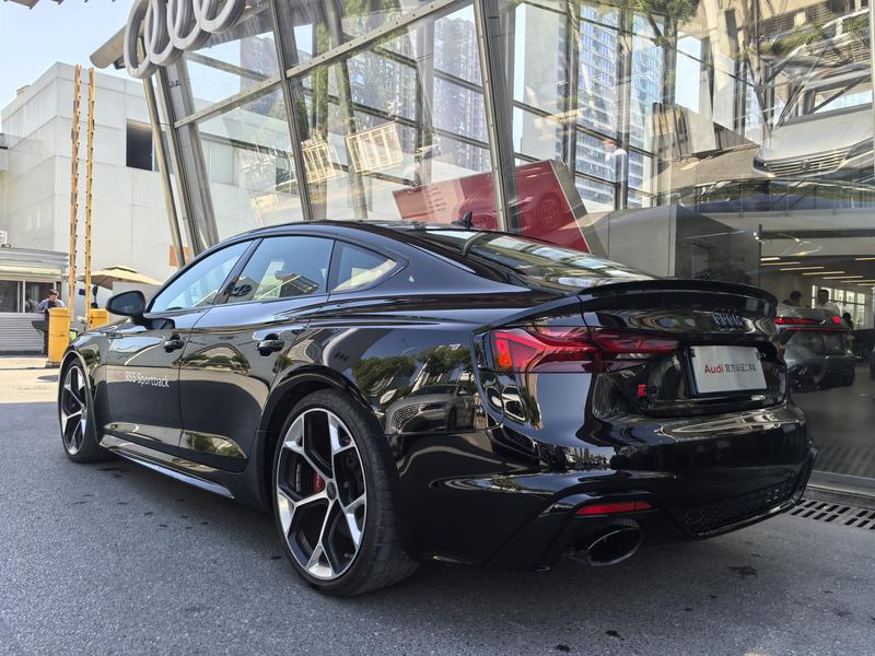 Audi RS 5, 2025 — фото 4 из 12