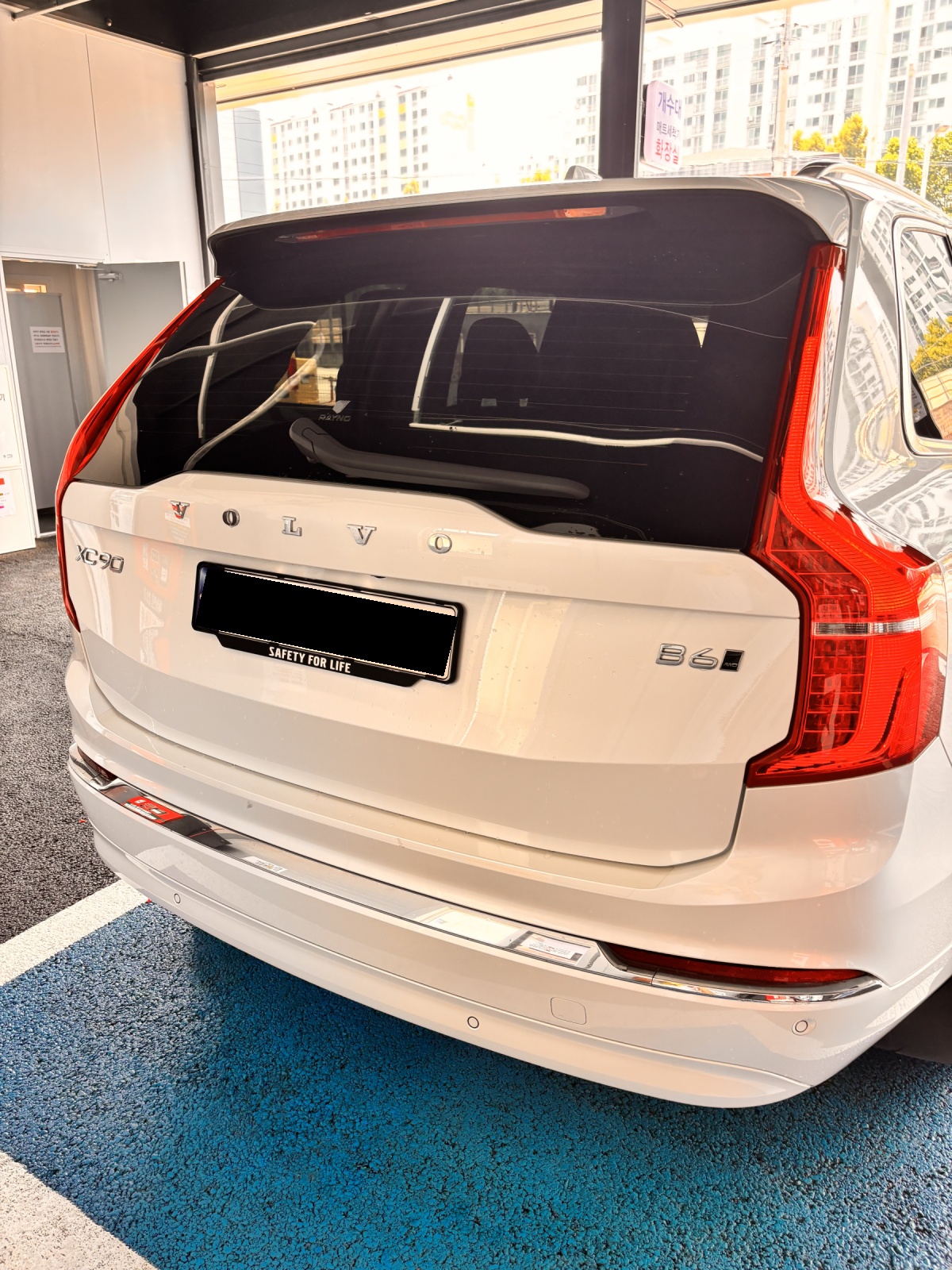 Volvo XC90, 2023 — фото 4 из 12