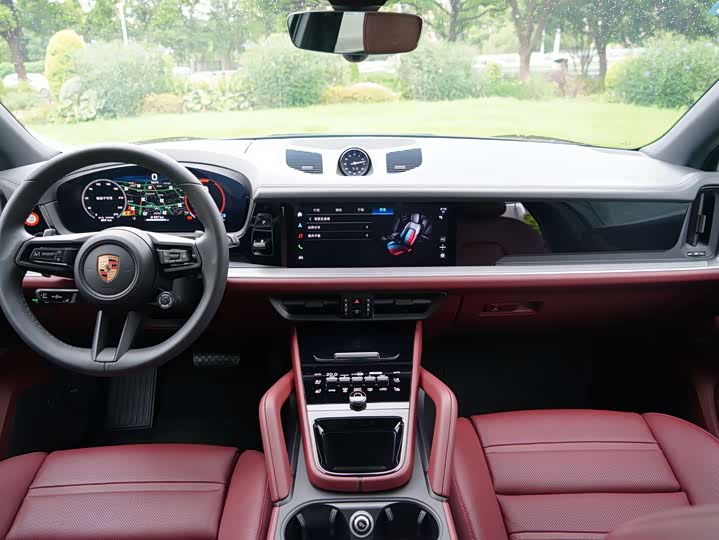 Porsche Cayenne, 2026 — фото 7 из 9