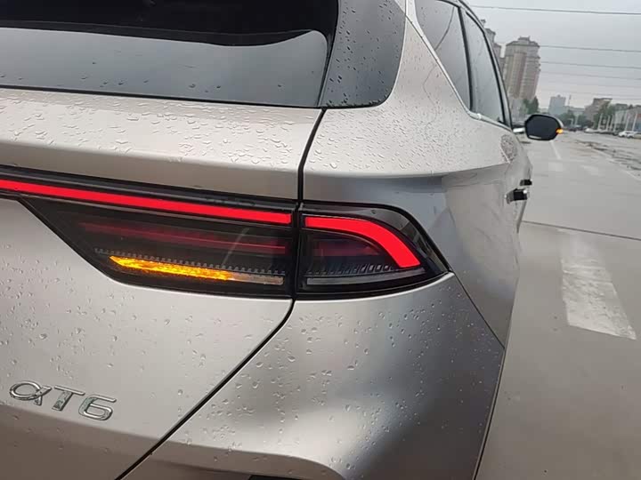 BAIC Arcfox Alpha T6, 2025 — фото 8 из 9