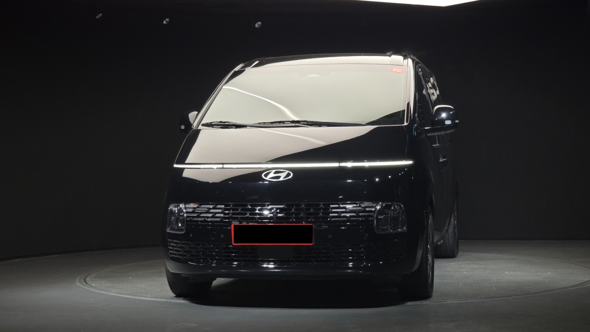 Hyundai Staria, 2024 — фото 3 из 12