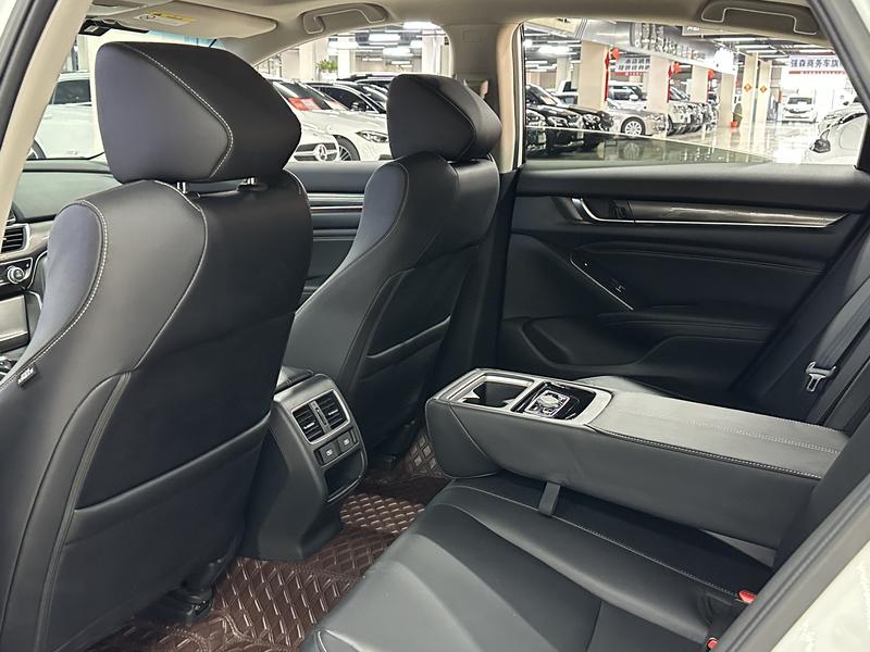 Honda Accord, 2023 — фото 11 из 12