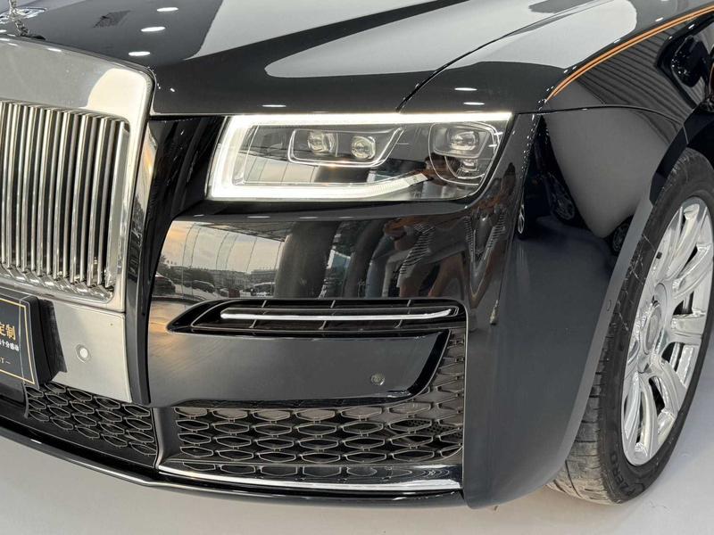 Rolls-Royce Ghost, 2023 — фото 8 из 12