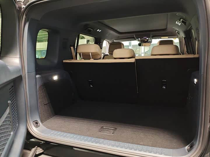 BYD FangChengBao Leopard 5, 2026 — фото 9 из 9