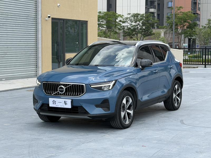 Volvo XC40, 2022 — купить в Кирове под ключ