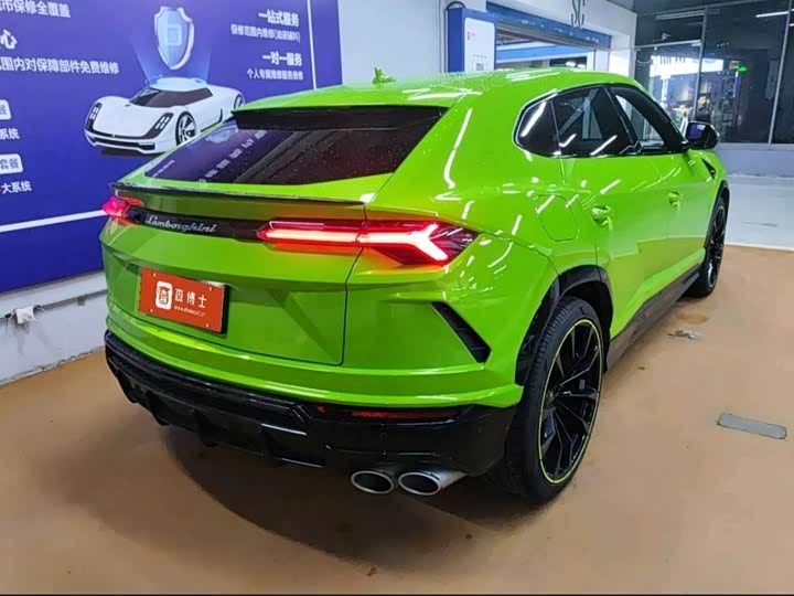 Lamborghini Urus, 2022 — фото 3 из 7