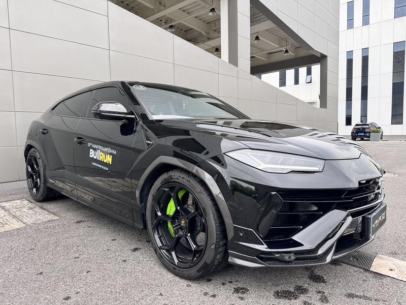 Lamborghini Urus, 2023 — фото 3 из 12
