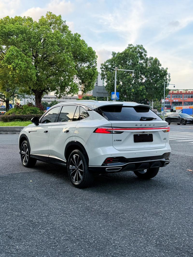 Roewe RX5, 2024 — фото 5 из 12