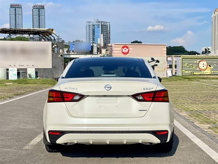 Nissan Teana, 2022 — фото 7 из 9