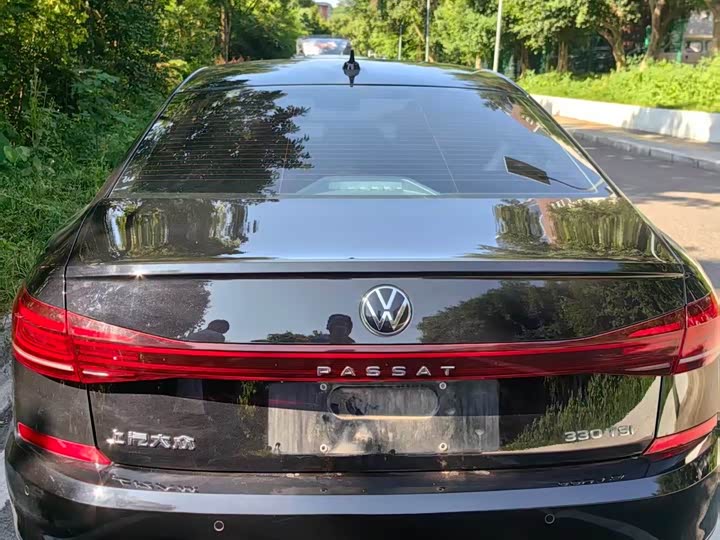 Volkswagen Passat, 2023 — фото 5 из 7