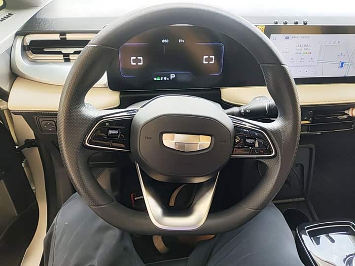 Geely Geometry E Firefly, 2023 — фото 7 из 9