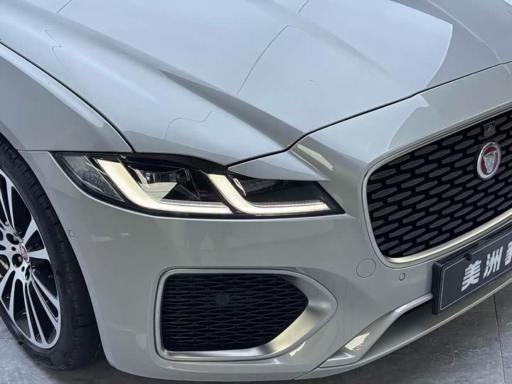 Jaguar XF L, 2025 — фото 4 из 9