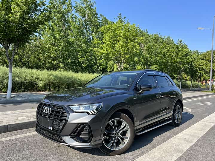 Audi Q3, 2022 — купить в Перми под ключ